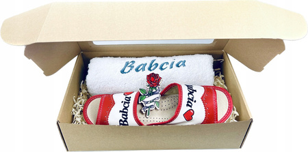 PREZENT NA DZIEŃ BABCI KAPCIE SKÓRZANE + RĘCZNIK ZESTAW PREZENTOWY UPOMINEK