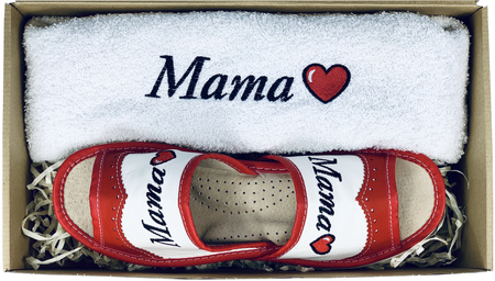 Prezent na Dzień Mamy Skórzane Kapcie + Ręcznik