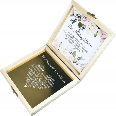  DREWNIANA SZKATUŁKA BABCIA Z NAPISEM SERCE 