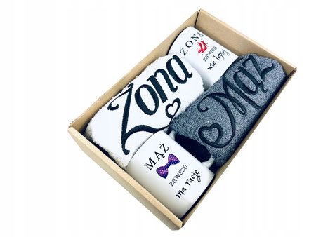 PREZENT NA ŚLUB WESELE KOMPLET RĘCZNIKÓW HAFT KUBEK ŻONA MĄŻ ZESTAW BOX